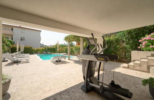 Olive Tree Apartments - Photo 56