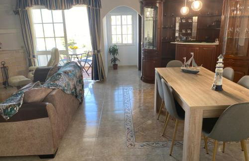 Moradia Olival- BBQ, 2 Quartos, Quintal - Foto 19
