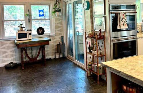 Swanky Midcentury Ranch - Foto 20