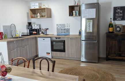 CITADELLE - 3 chambres - 4 Lits - Centre ville - Proche Gare - WIFI - Géré par PrestaZen'Services - Foto 4