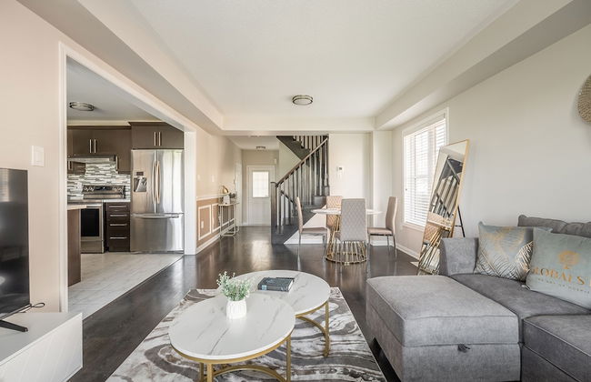 GLOBALSTAY Modern 3 BD House in Brampton - Photo 28