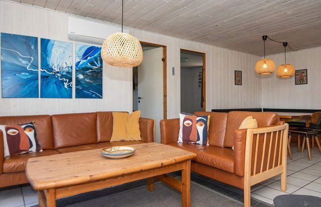 10 Person Holiday Home in Orsted - Foto 25