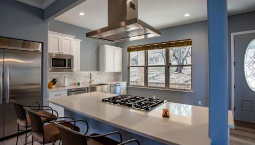 Lakefront 6BR Retreat w Dock & Game Room - Foto 4