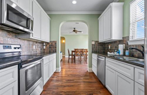 Spacious Beach Retreat Sleeps 25 Perfect for Families Groups - Foto 10