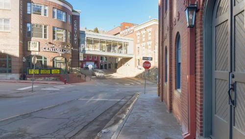 Walkable Townhome in the Heart of Central City! - Foto 4