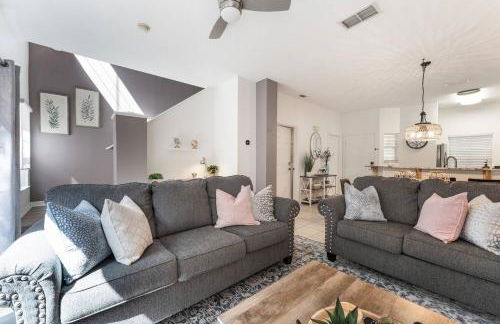 Stay Close to Disney in Your 3-Bedroom Haven - Foto 6