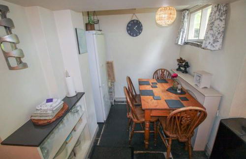 Milldam Cottage a characterful cottage in an elevated location above Coniston with walks from the door - Foto 6