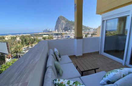 THE ROCK VIEWS APARTMENTS 1 min walking to Gibraltar - Foto 34