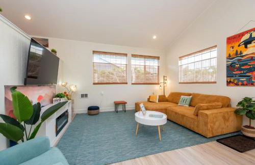 Sequim Escape with Gas Grill and Deck, Walk to Beach! - Foto 7