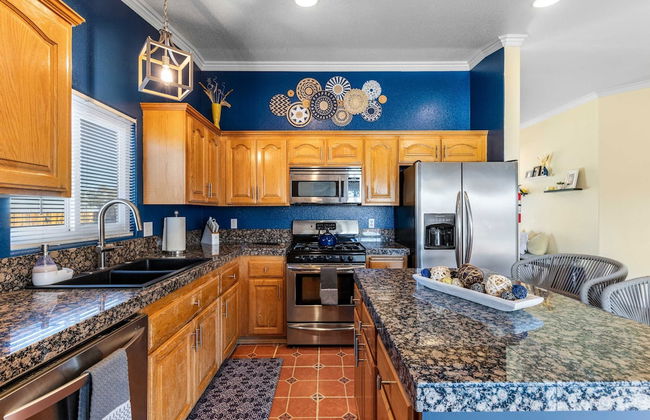 Desert Oasis Cozy Comfort Meets Outdoor Luxury - Foto 2