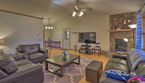 Secluded Marble Falls Family Home with Mtn Views! - Foto 4