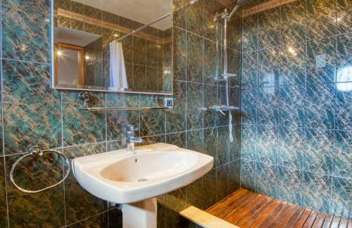 Casa de Lujo con Piscina Privada en Platja d'Aro - ES-360-6 - Foto 32