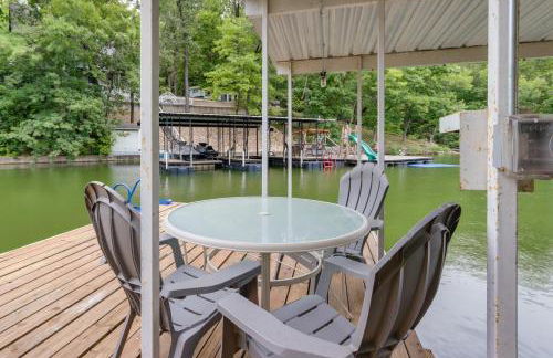Dock and Screened Porch Lake of the Ozarks Getaway! - Foto 31