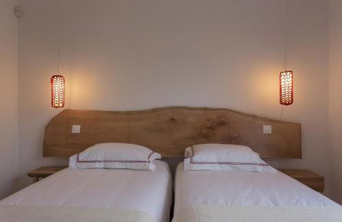 Lake View House - Photo 10