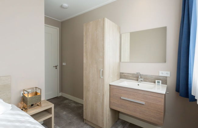 Holiday Home in Oostkapelle Near Forest - Photo 6