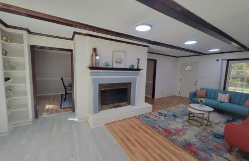 BloomingFarmsStay,Sleeps 9,GameRoom,FirePit,Grill - Foto 29