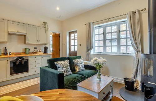 Cheshire Barns - Photo 2