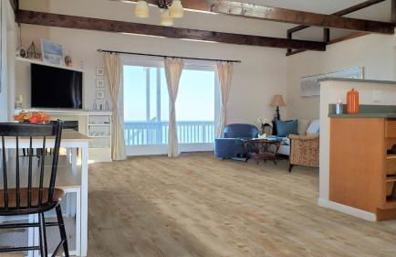 Oceanfront Penthouse with Family & Friends - Foto 2