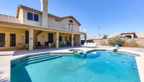 Pool and Spa! Goodyear Home, 1 Mi to Golfing - Foto 1