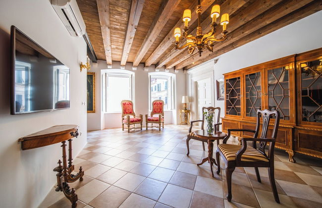 SUNce Palace Apartments with free offsite parking - Foto 31