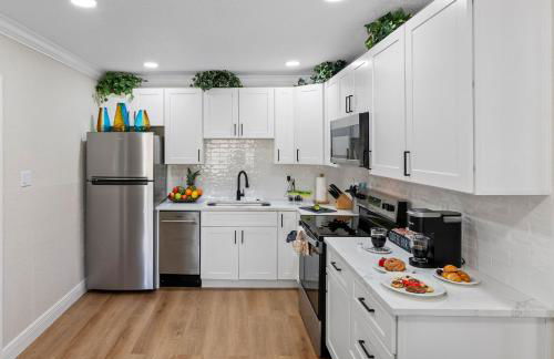 Stunning Tampa Stay Prime Location & Comfort! - Foto 3