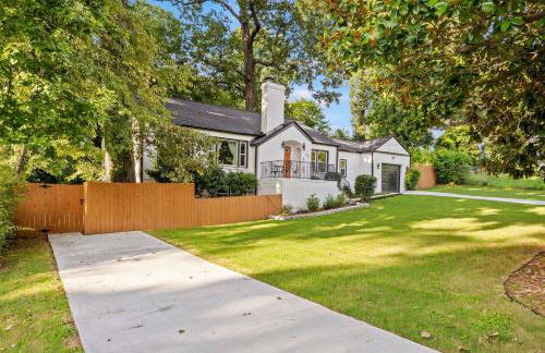 Chic 2BR Downstairs Unit - Fenced Yard Grant Park - Foto 6