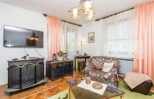 4 Bedroom Stunning Home In Plaski - Foto 26