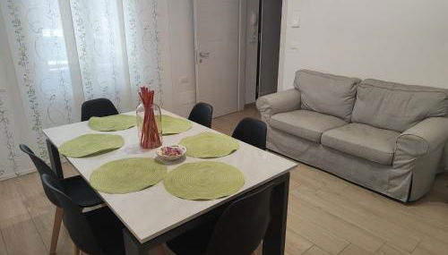 Grigio Perla Panigale, villetta con giardino, 3 camere, parcheggio privato fino 3 posti auto - Un oasi di tranquillità - Vicina all'Aeroporto, Unipol Arena e Fiera - Foto 4