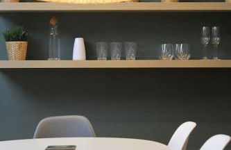 Stylish & Spacious Town Centre Duplex Apartment - Photo 5