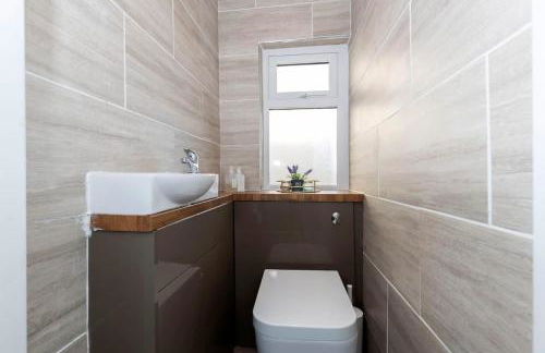 Central Saltburn 2 bed family apartment - Foto 17