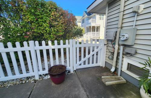 Luxury By The Ocean-1 Block from Inlet Boardwalk - Foto 76