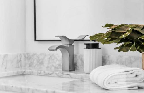 Waterfront Fishing Pier - The Pier Cottage - Foto 24