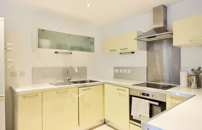 The Gwendolen Retreat - Inviting 2bdr Apartment With Balcony - Foto 2