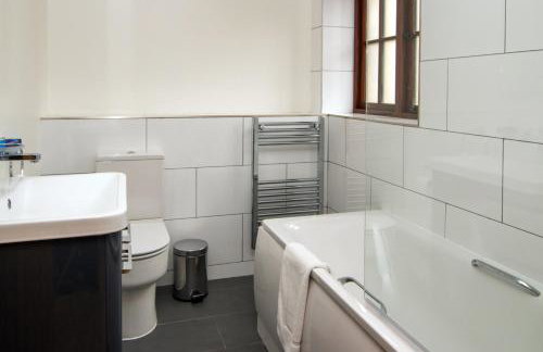 Parkfields Barns Self Catering Accommodation - Foto 16