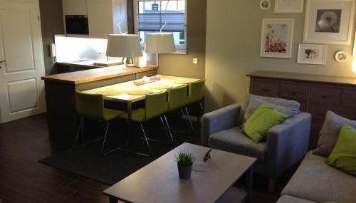 FeWo Buchheim, hochwertig und gemütlich, 5min zur S-Bahn - Foto 4