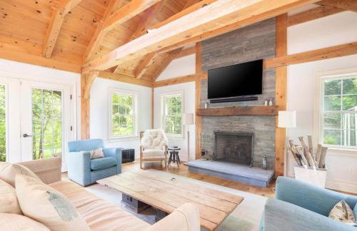 Summerset Villa by Rove Travel - Home with Pool & Hot Tub - Foto 2