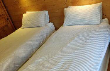 Spacious Ski Chalet In Traditional French Village, sleeps 8, Four Star with fibre broadband - Photo 54