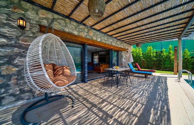 2 Bedroom Private Villa With Great sea View - Photo 28