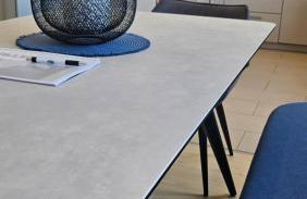 CASA8070 - Exklusive große Maisonette-Wohnung 91 qm für Familien, Gruppen, Geschäftsreisende, inklusive Parkplatz, WLAN, Kaffee und Tee, voll ausgestattet für 1 bis 9 Personen, zentrumsnah an der Autobahn A9 Ingolstadt-Süd - Photo 29