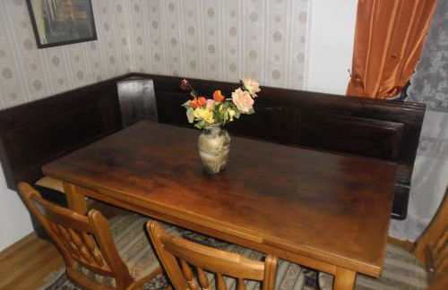 Schloss Weichs zu Regensburg mit 2Schlafzimmer Parkplatz Internet 75qm Zentrum - Foto 10