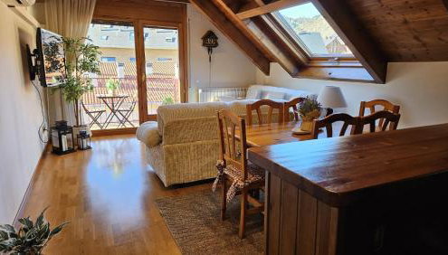 CAMBRA APARTAMENT, Dúplex acogedor en el coraón de El Pont de Suert - Foto 3