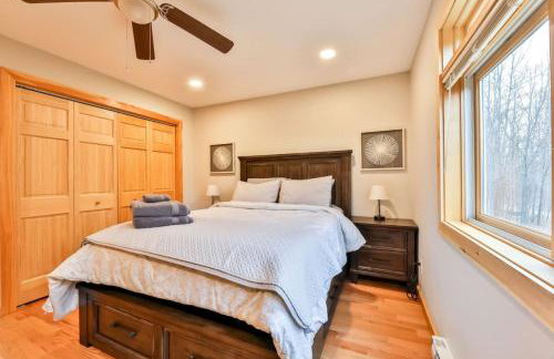 Lakeside Catskills Escape - Soak, Sip, Stargaze - Foto 31