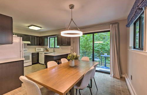 Unique Southampton Getaway with Rooftop Deck! - Foto 22