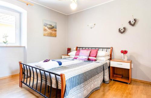 Old Stone House with private Swimming Pool - Photo 5