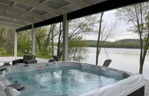 Stargazers' Retreat A Tiny Home on the Riverside - Photo 28