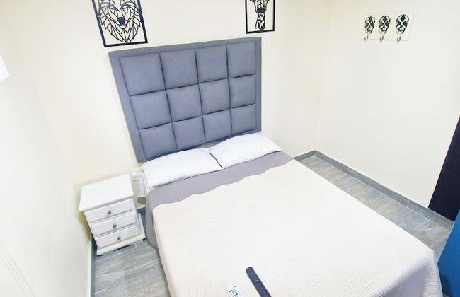 13 PROMO $ 11 Bedrooms with bathrooms Aprtmnt + 2 Jacuzzis and a rooftop pool. @Poblado - Photo $