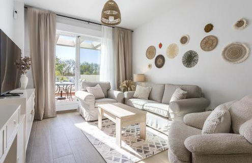 Chic & Bright Costa Ballena Getaway - Foto 21