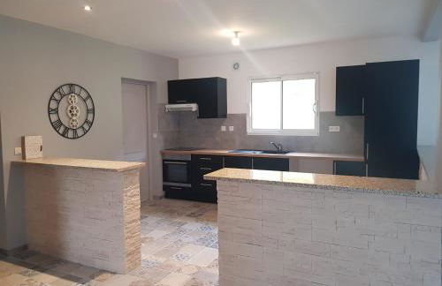 Appartement spacieux et confortable à Clermont-Dessous, terrasse - Foto 9