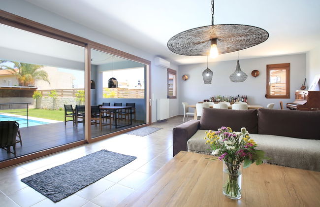 Villa Elpida - Photo 12