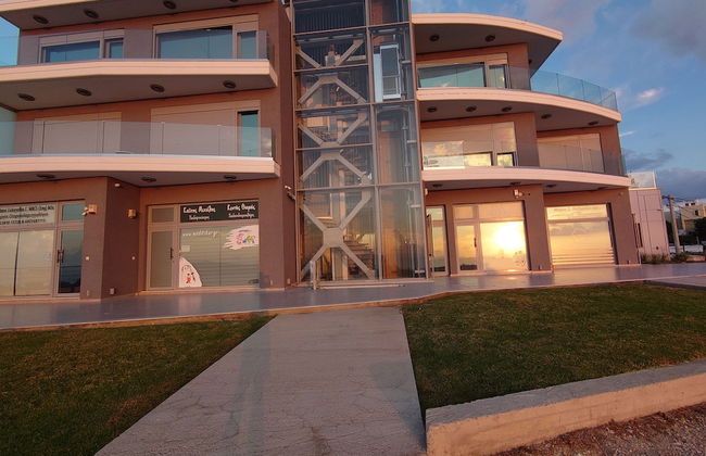 Rhodes Skyline Suites - Photo 28